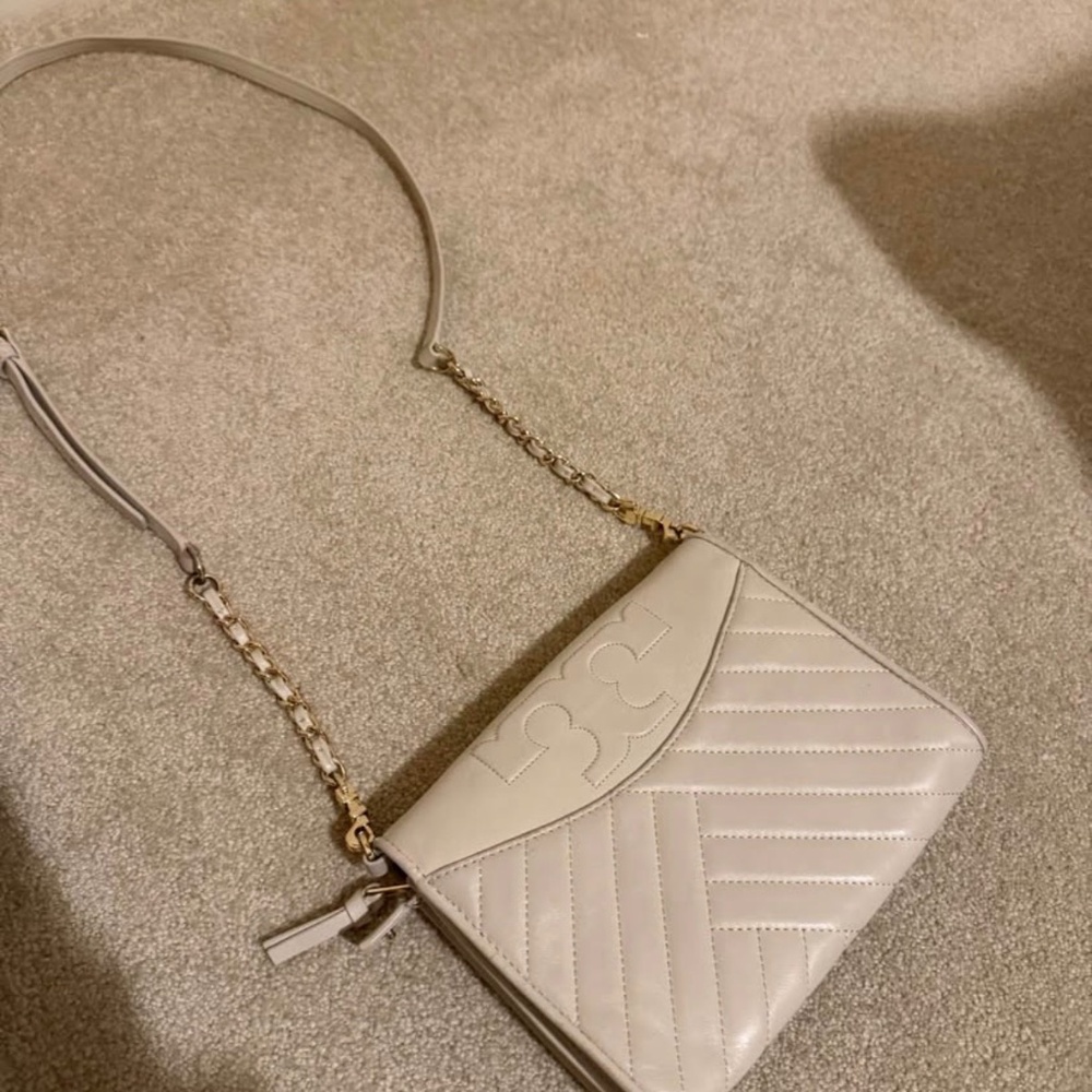 Tory Burch purse